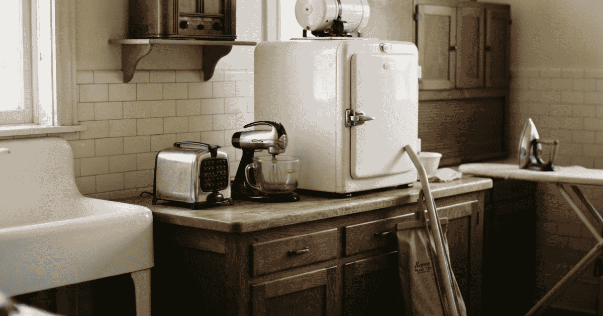 1920s Home Appliances: Rare Golden Age Home Guide